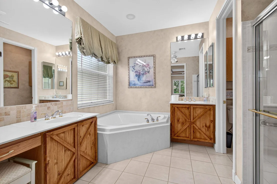 Photo of 9542 Lantern Bay Circle