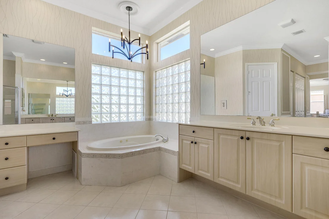 Photo of 2298 Ridgewood Circle