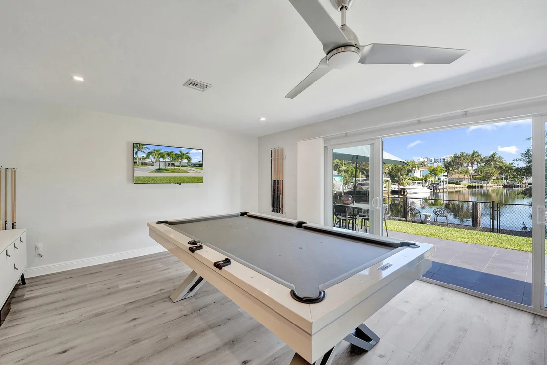 Photo of 381 SE 3rd Street