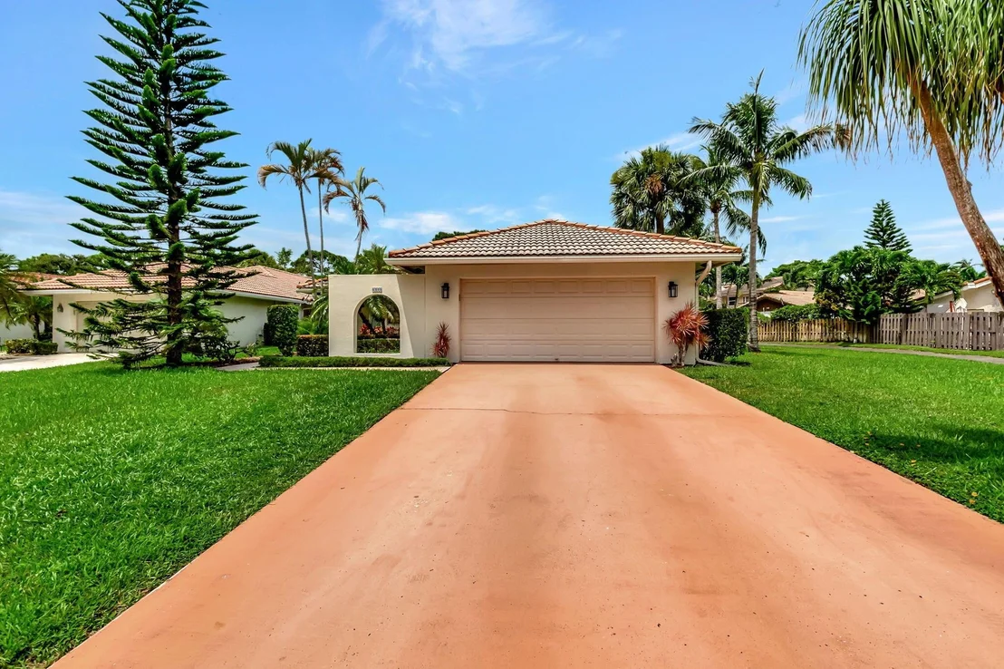 Photo of 6305 Sweet Maple Lane
