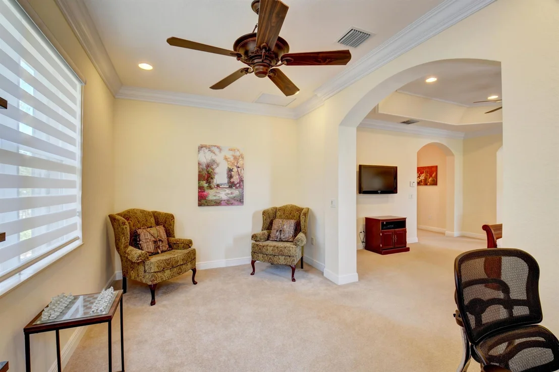 Photo of 10749 Castle Oak Drive