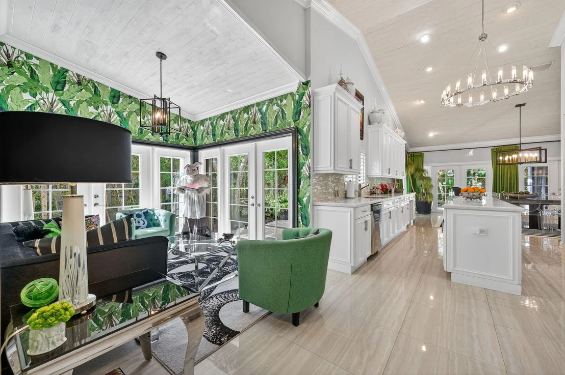 Photo of 7205 MANDARIN Drive