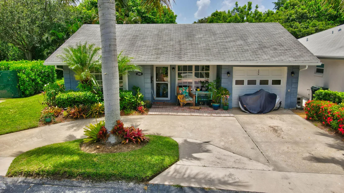 Photo of 299 Del Rio Boulevard