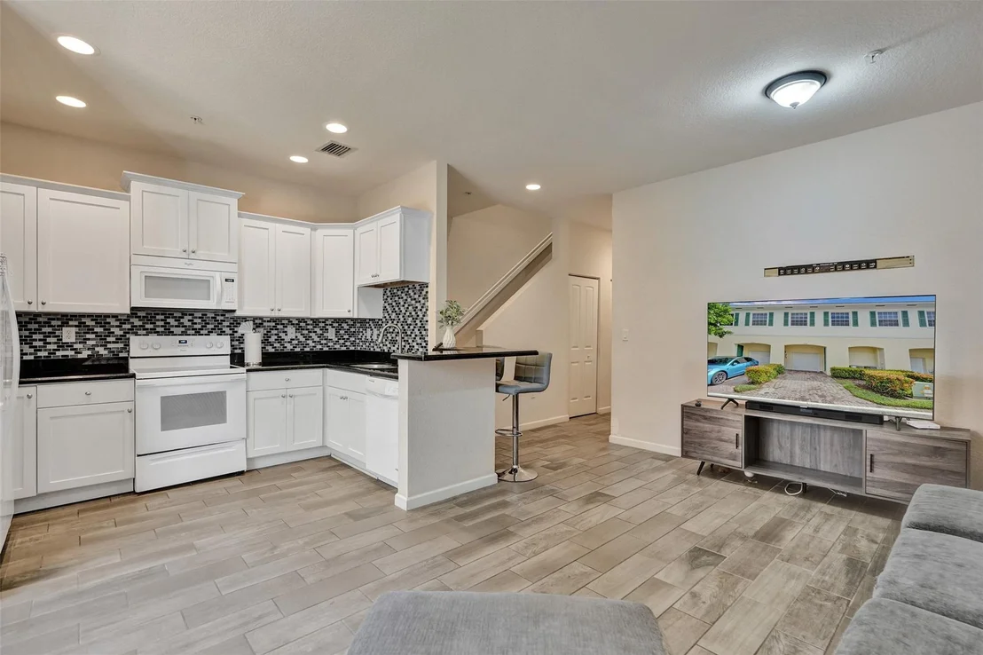 Photo of Unit 708 at 708 SW 1st Drive