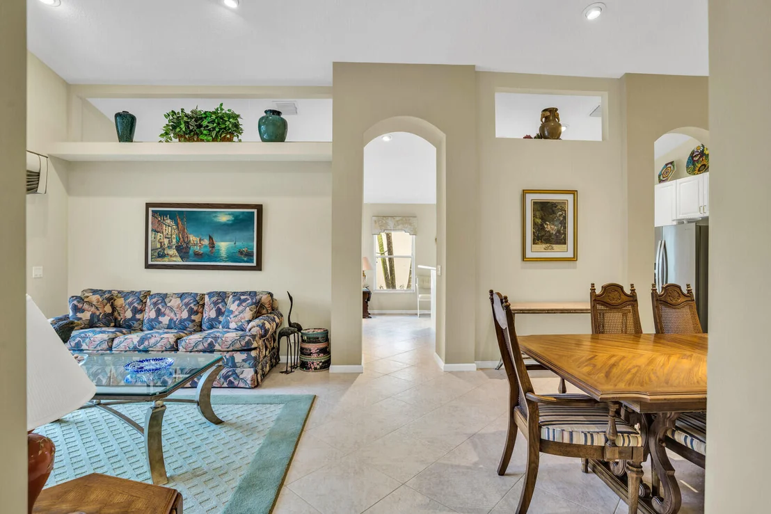 Photo of 7101 Haviland Circle