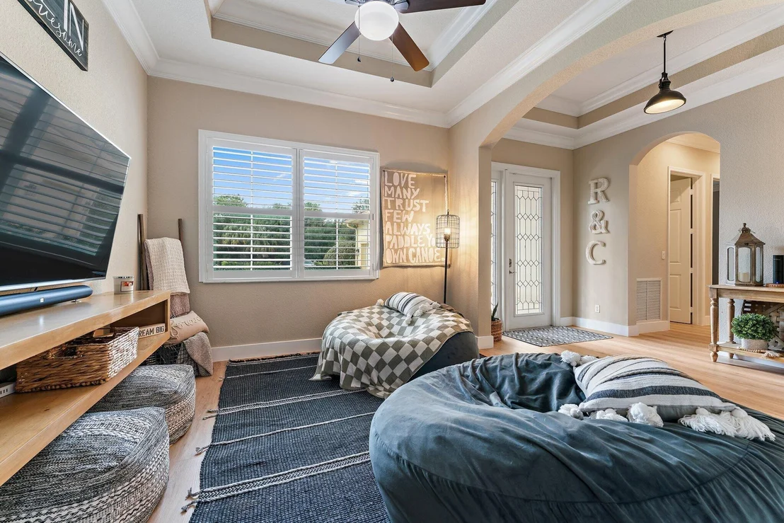 Photo of 8337 SW Marin Drive