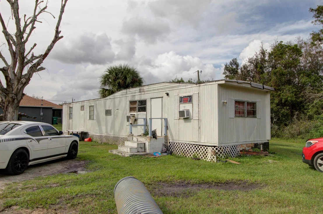 Photo of 2413 NW 5th Street