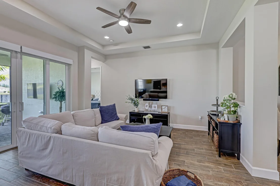 Photo of 15121 Goldfinch Circle