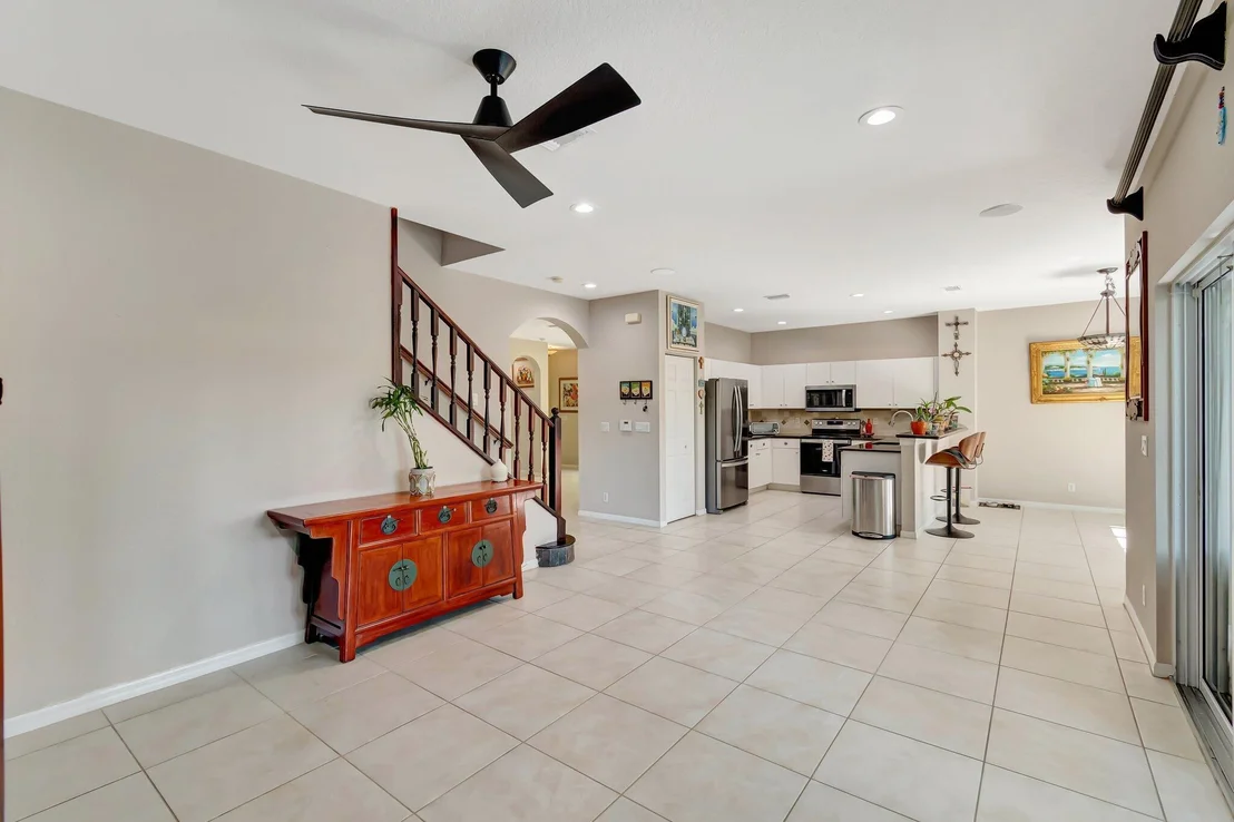 Photo of 6788 Hendry Drive