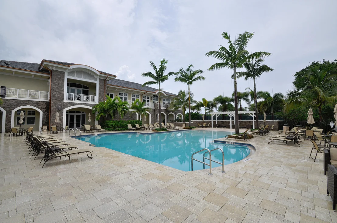 Photo of 4185 Live Oak Boulevard