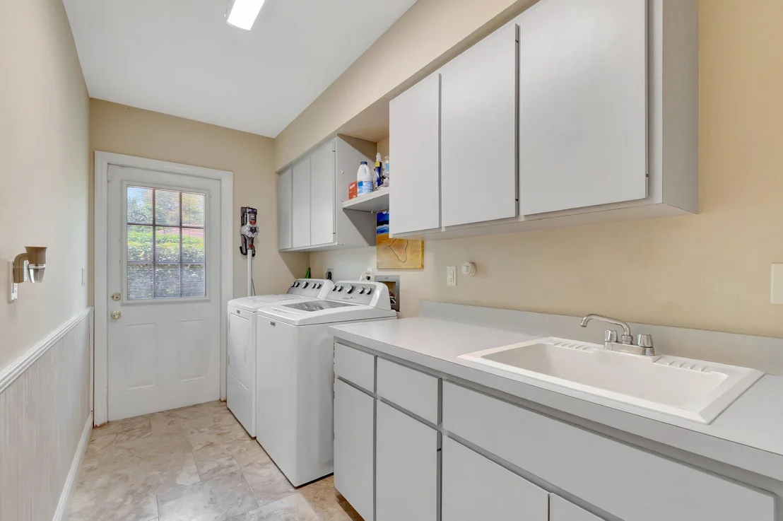 Photo of 15385 Cedar Bluff Place