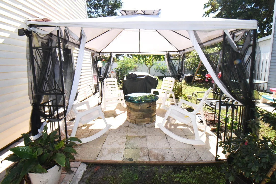 Photo of 4734 Lakeside Circle