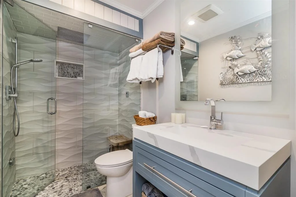 Photo of 657 Fairwind Drive