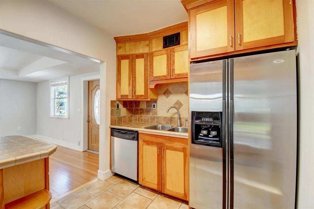 Photo of 415 Avenida Alegre