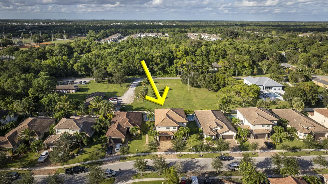 Photo of 7131 Limestone Cay Road