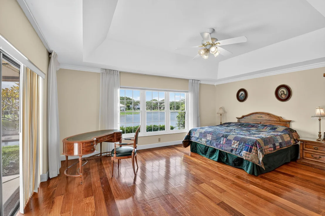 Photo of 3170 Equestrian Drive