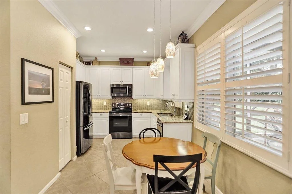 Photo of 10597 Cocobolo Way