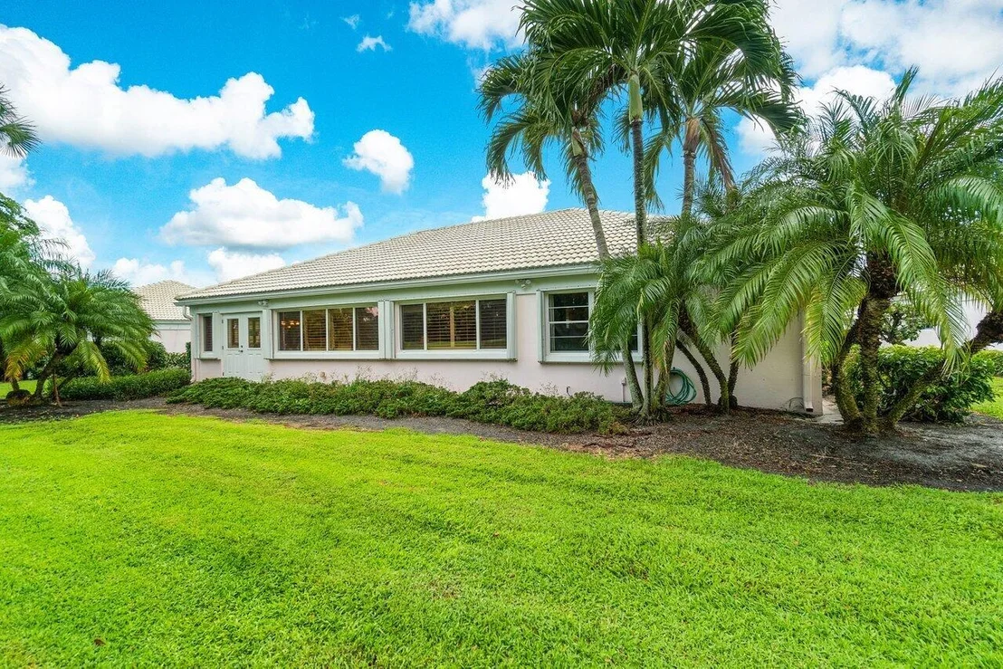 Photo of 4569 Sanderling Circle W