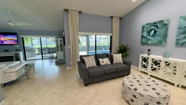Photo of 425 Deer Creek Path E