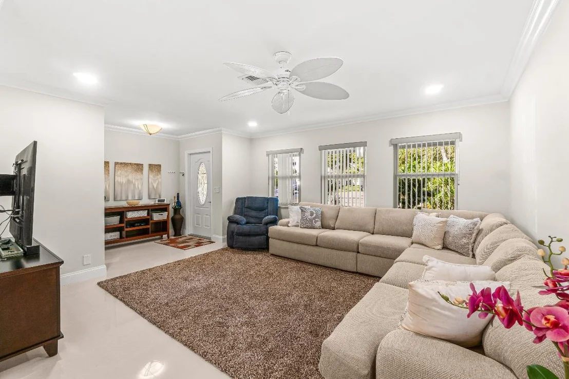 Photo of 2815 Cormorant Road