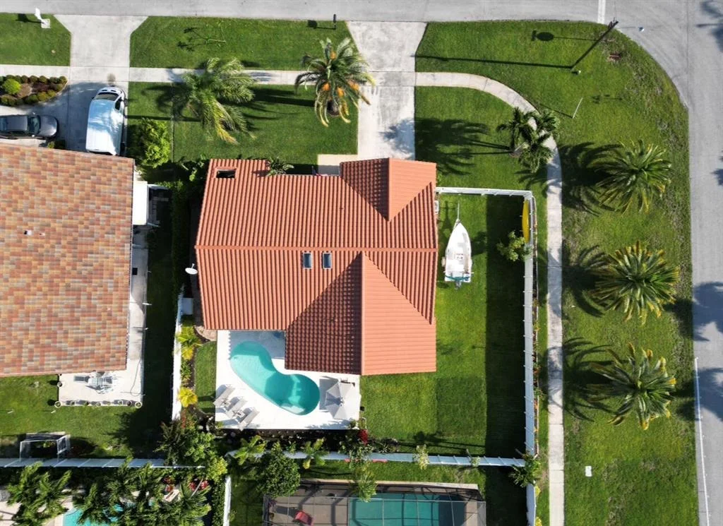 Photo of 455 Seneca Lane
