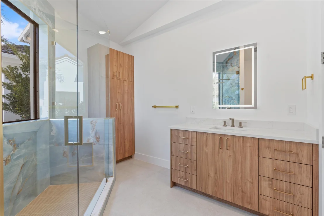 Photo of 2525 Seminole Circle