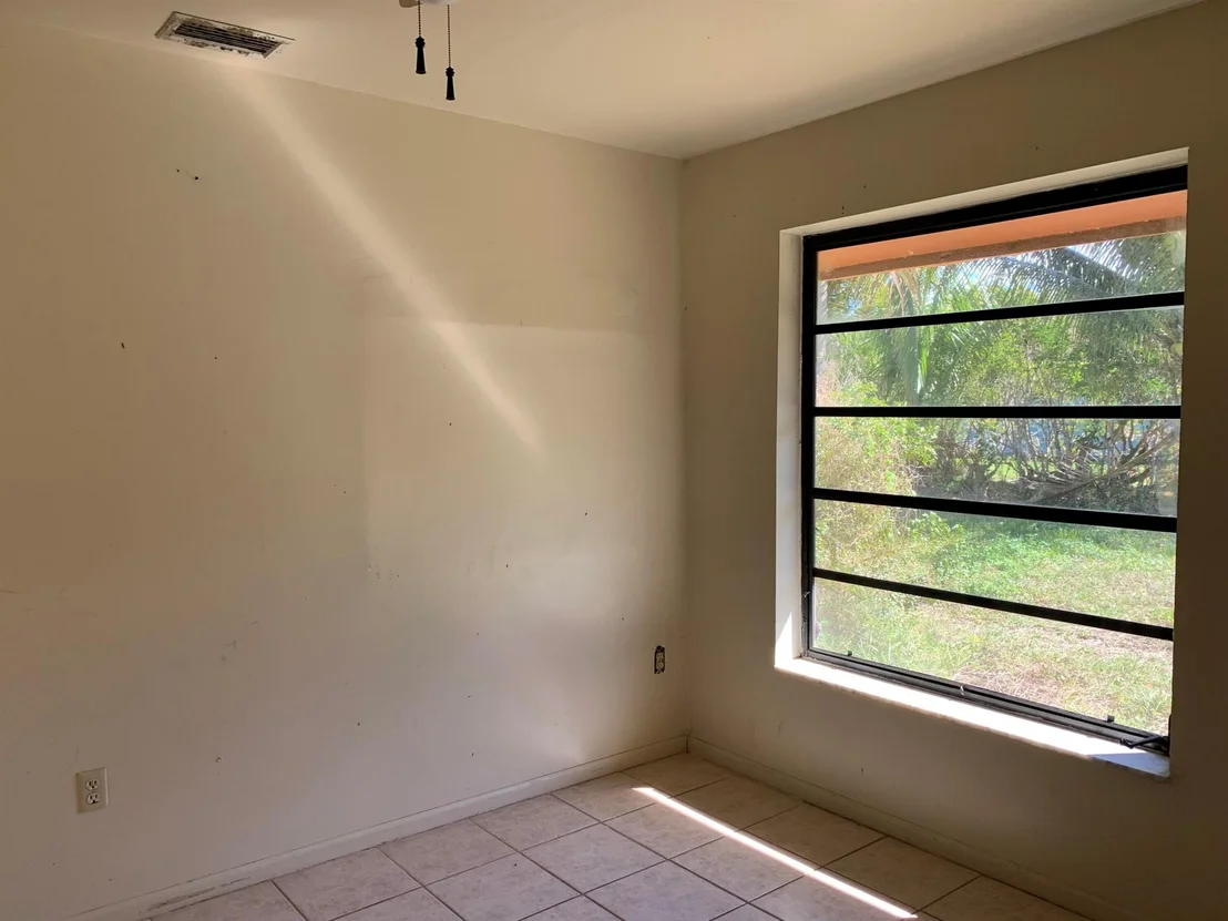 Photo of 1704 Floral Drive