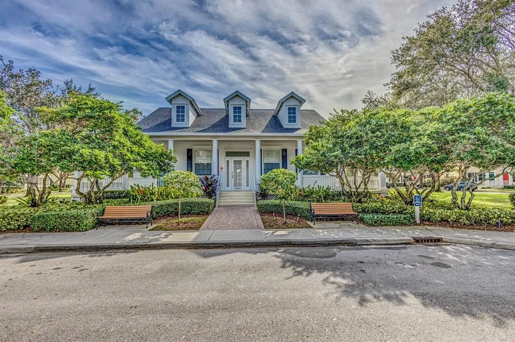 Photo of 185 Barbados Drive