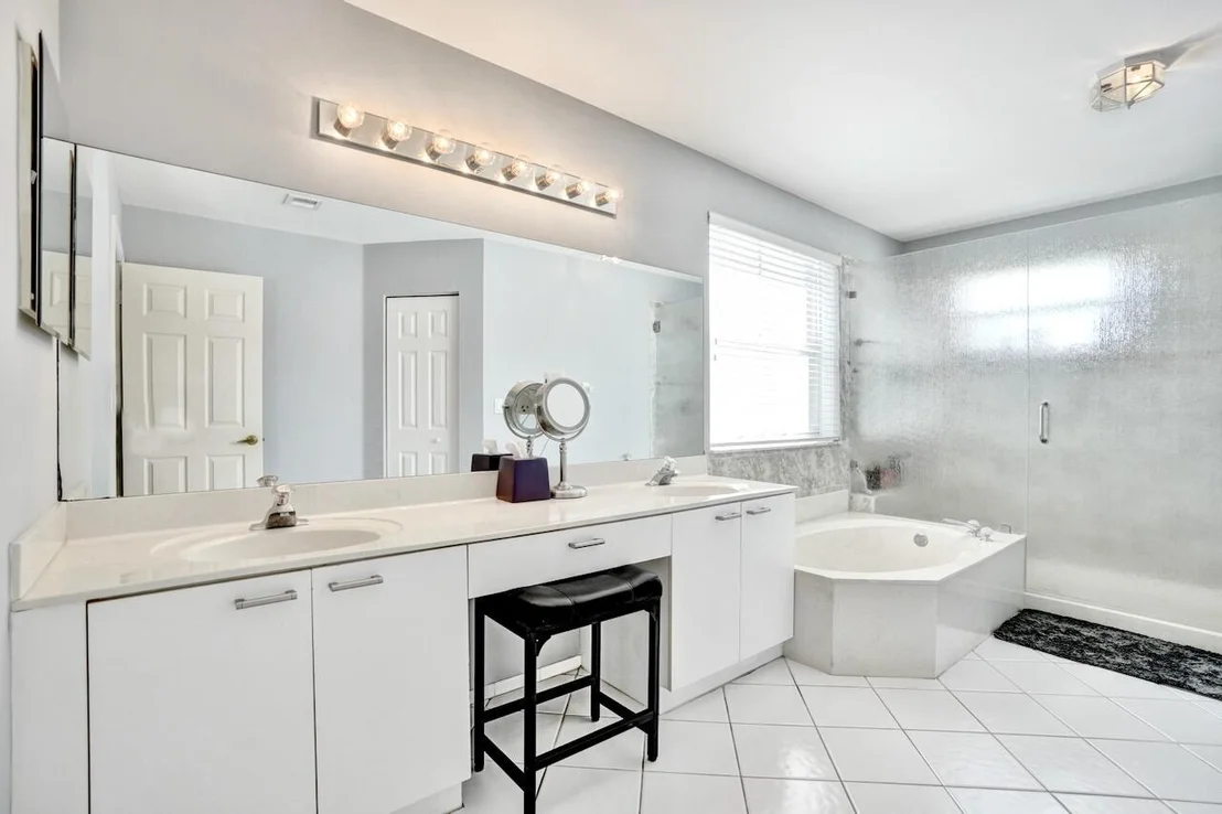 Photo of 7522 Oak Grove Circle