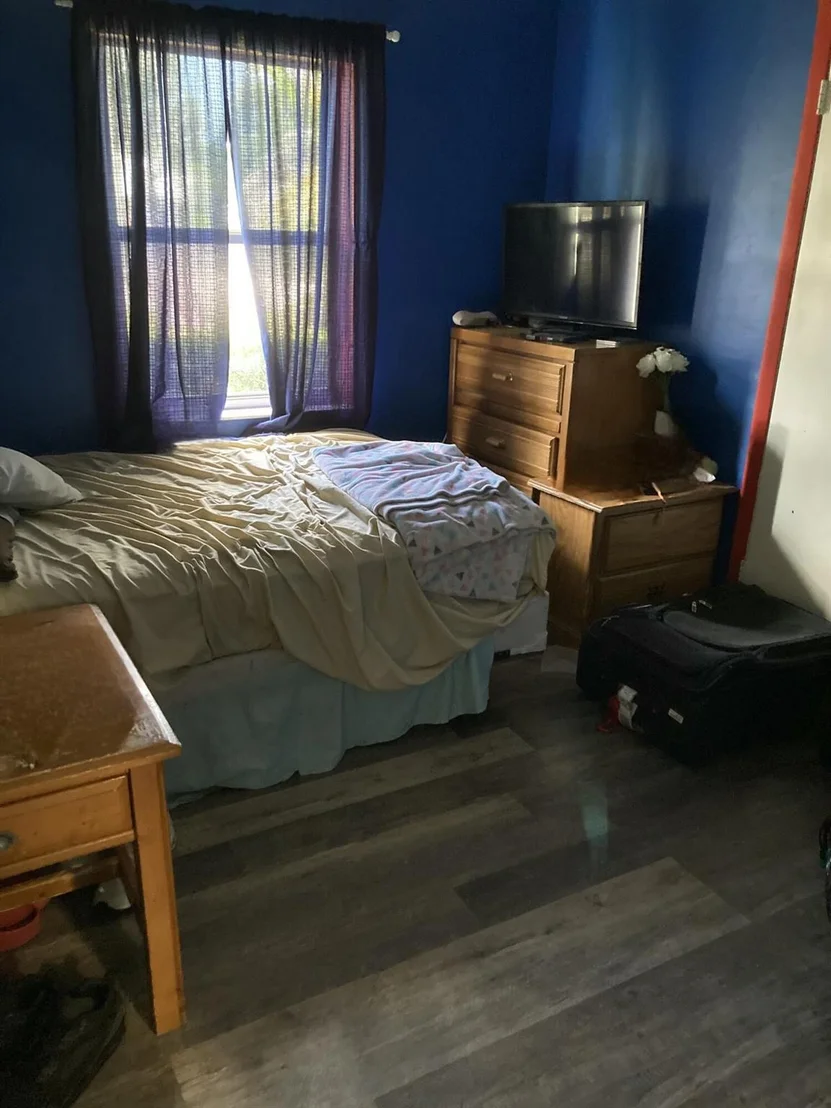 Photo of 909 NW 3rd Street