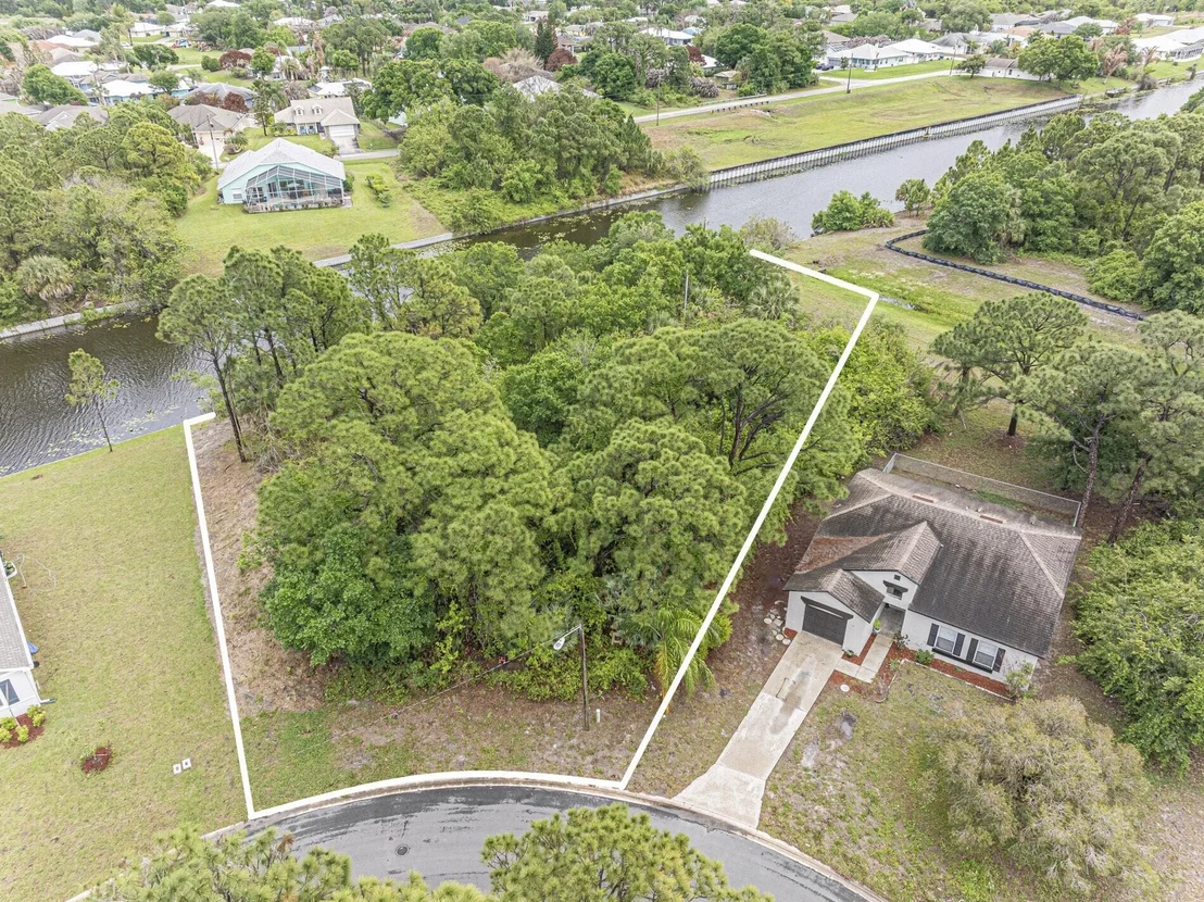 Photo of 116 Dahl Avenue