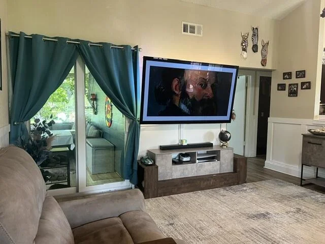 Photo of 9145 Chrysanthemum Drive