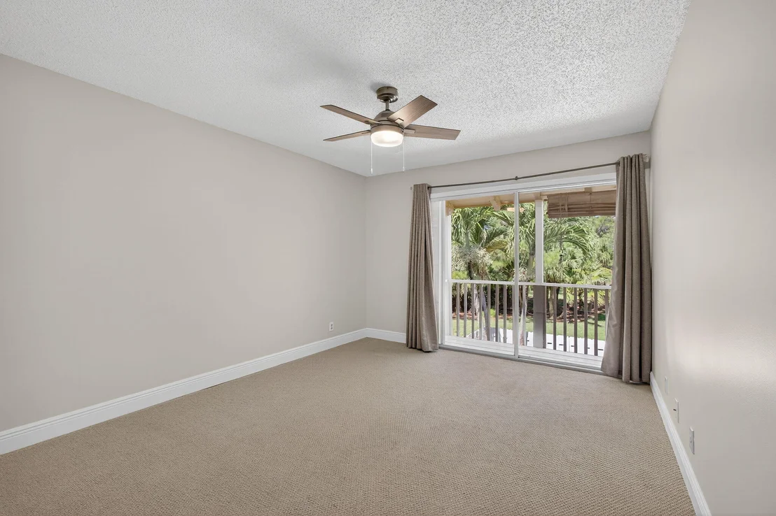 Photo of 246 Seabreeze Circle