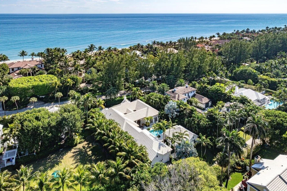 Photo of 3424 N Ocean Boulevard