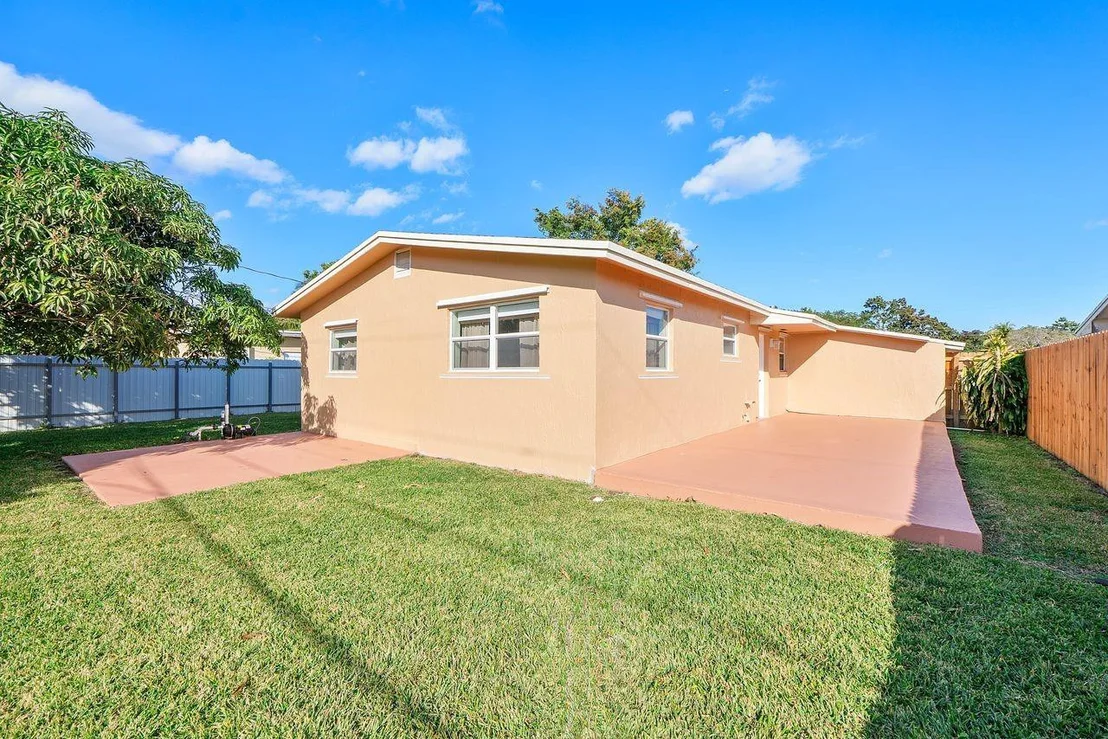 Photo of 2410 Montego Drive