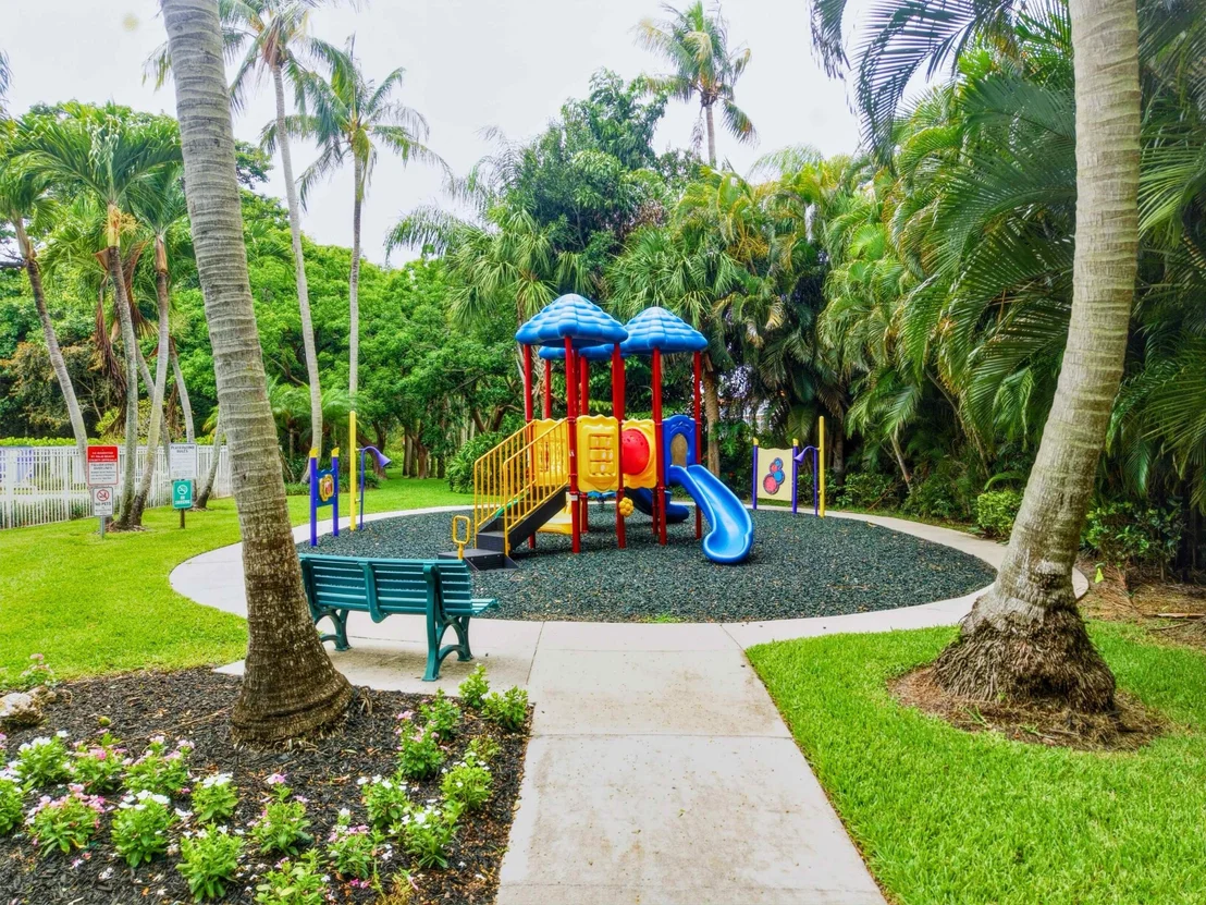 Photo of 2036 Valencia Drive