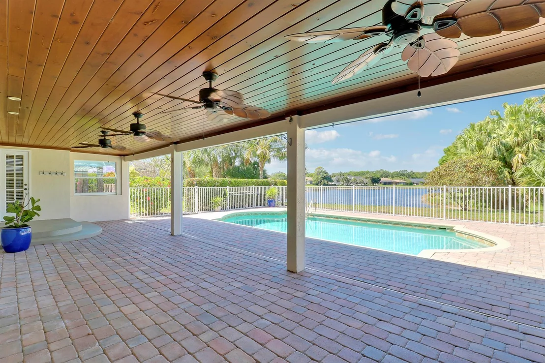 Photo of 18421 SE Heritage Drive