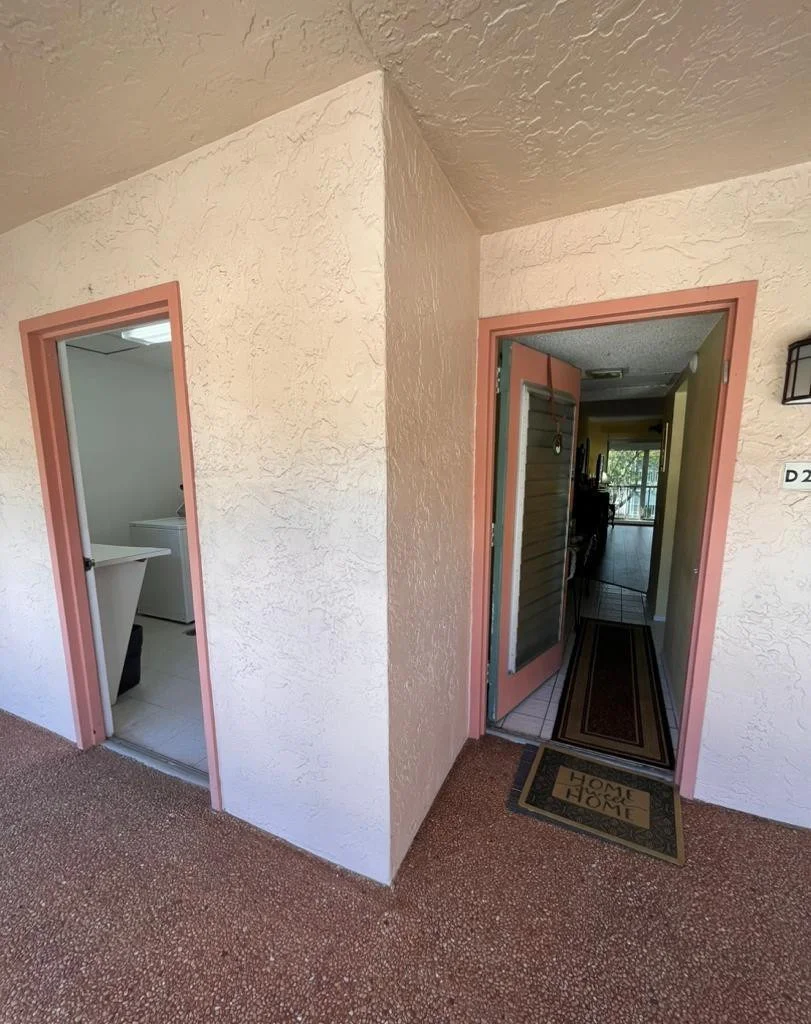 Photo of Unit D2 at 1107 Bahama Bend