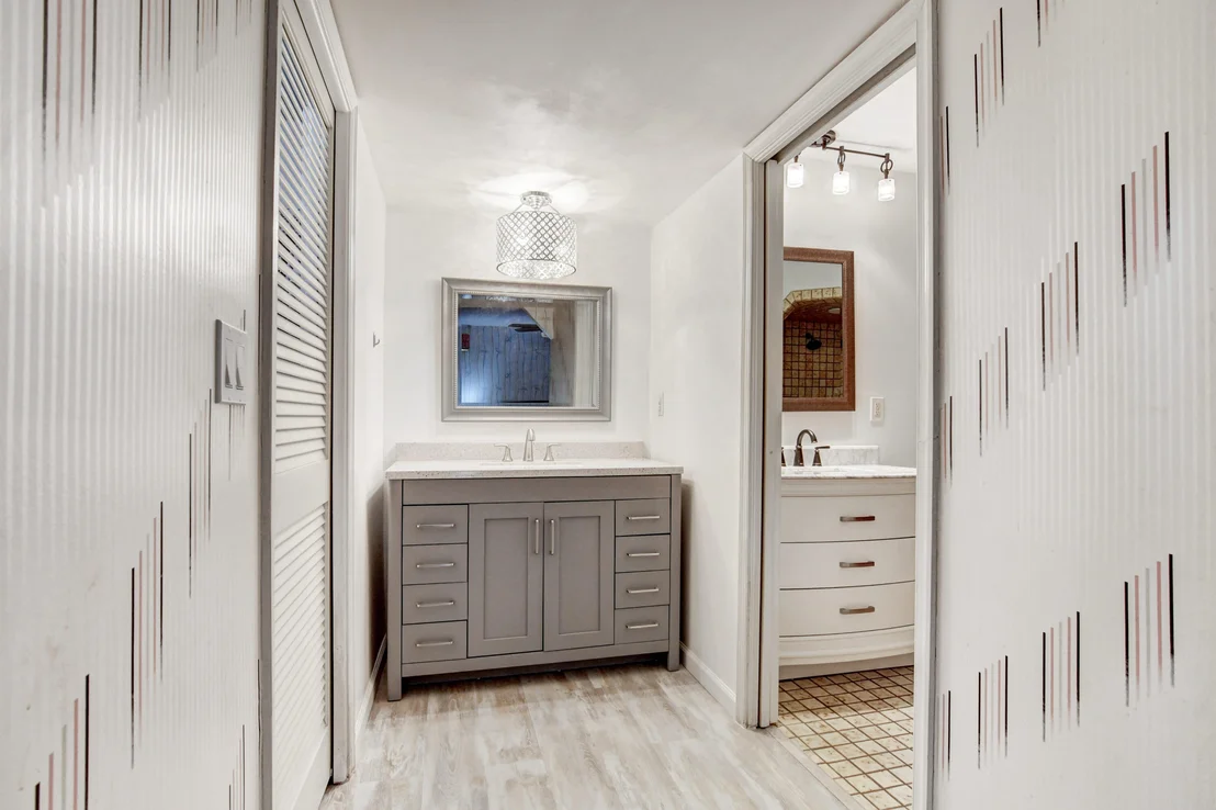 Photo of 12623 Pineacre Lane