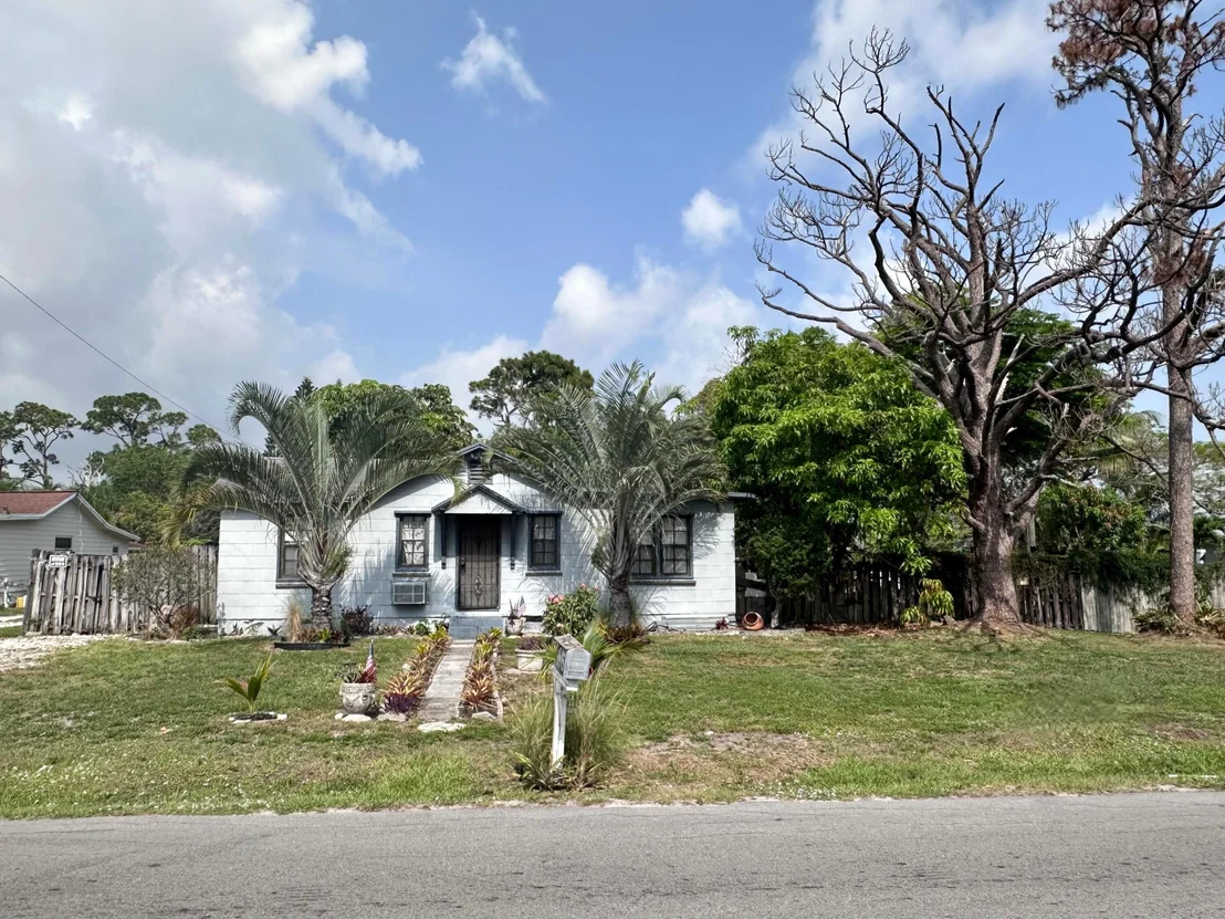 Photo of 3815 Gulfstream Road