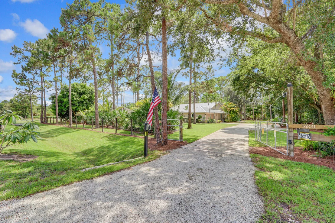 Photo of 16331 128th Trail N