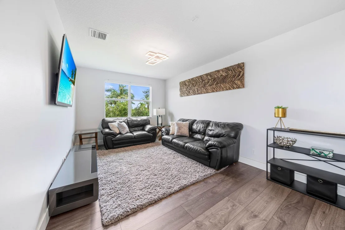 Photo of 5155 Beland Drive