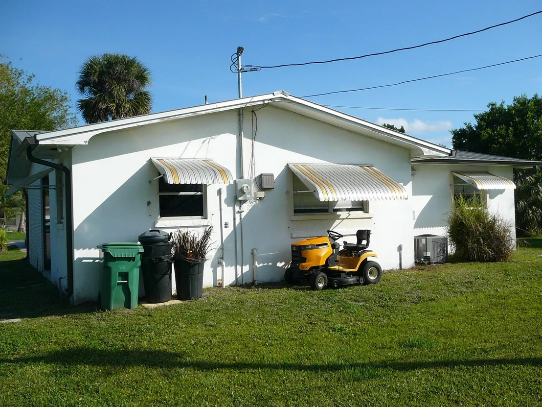 Photo of 903 Echo Street