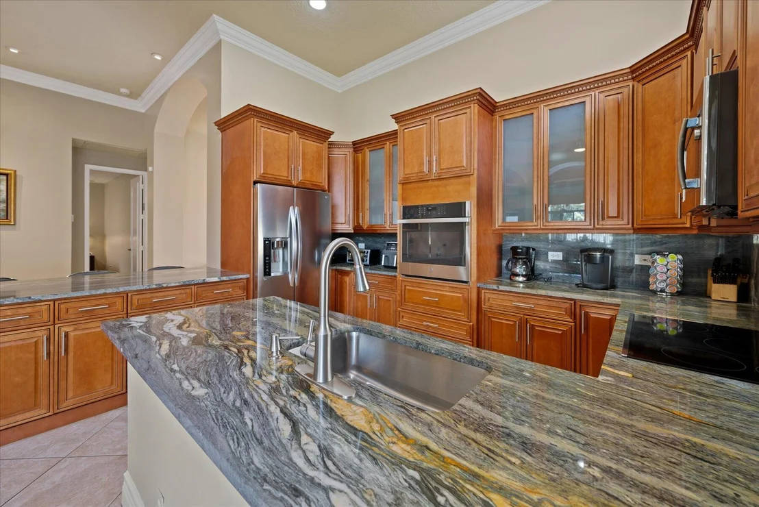 Photo of 10463 Laurel Estates Lane