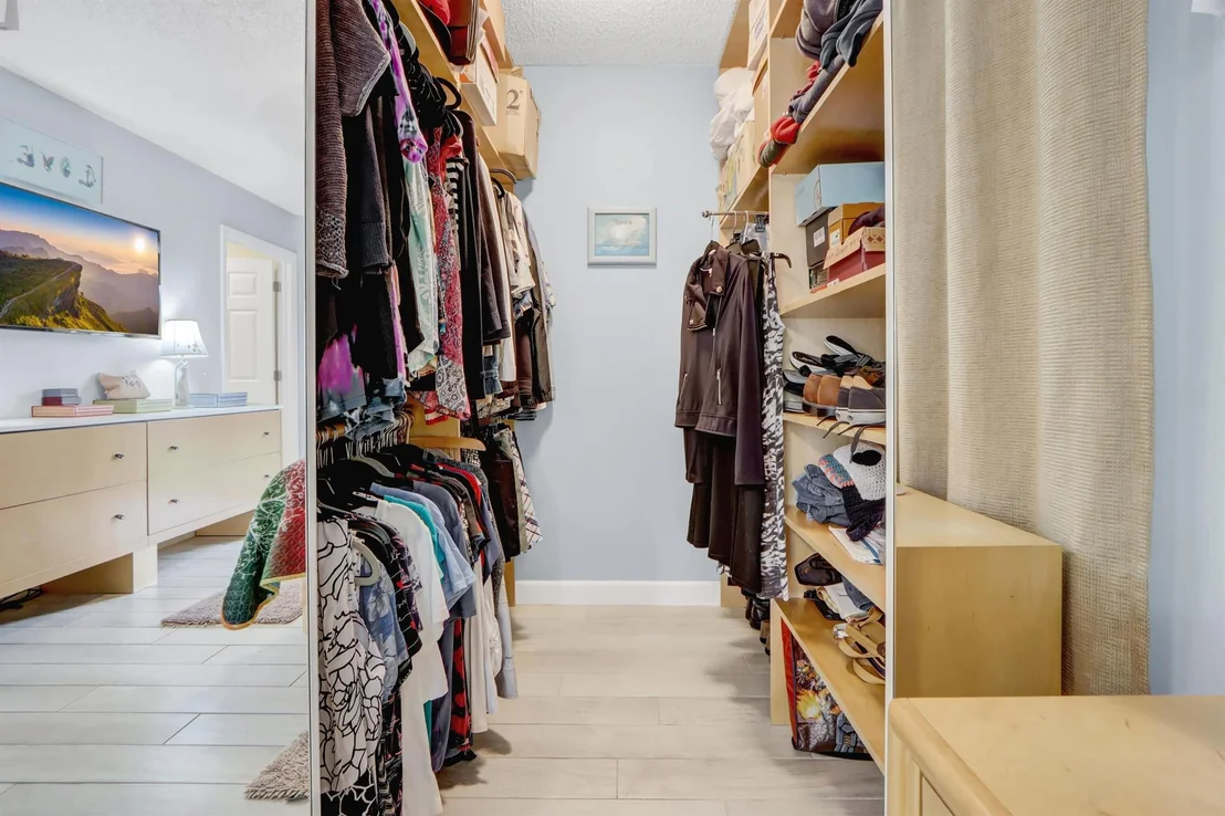 Photo of 801 NW 8th Way