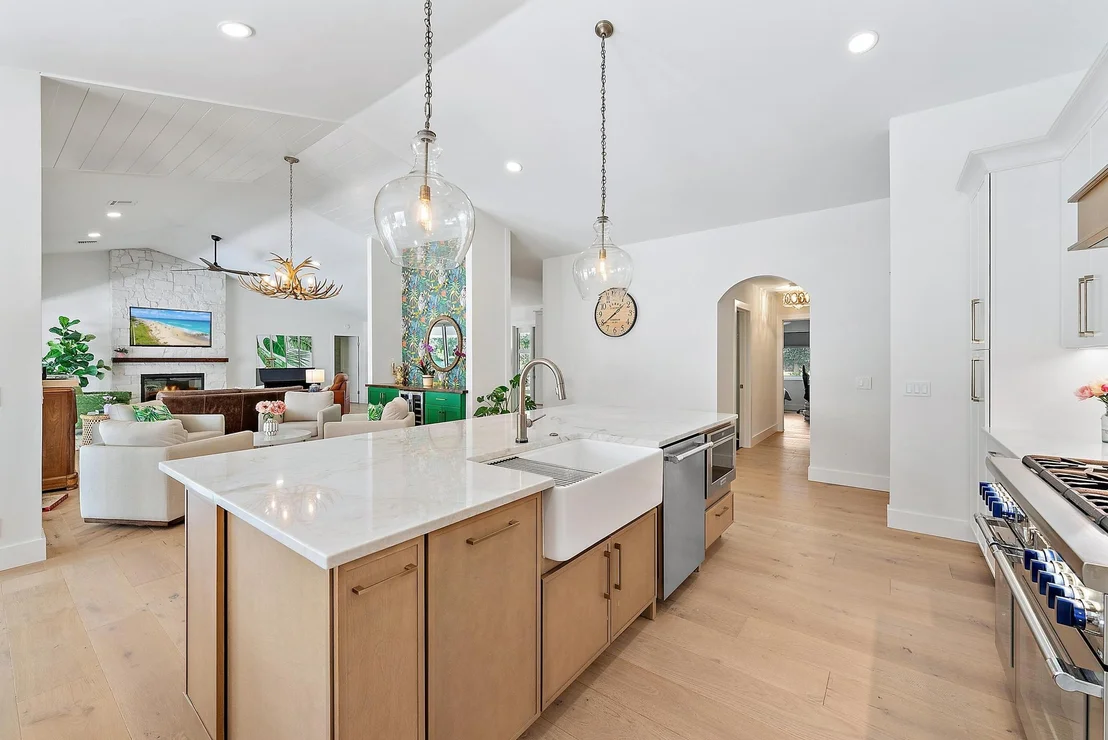Photo of 6799 Imperial Woods Road