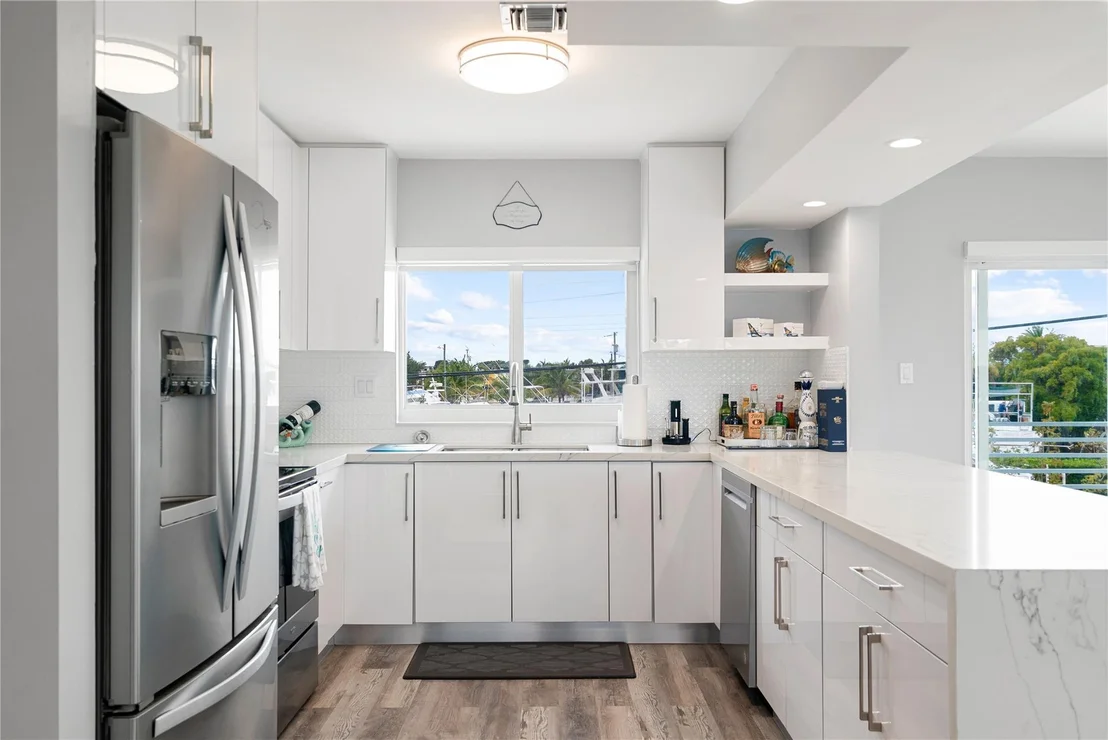 Photo of 102 Harbor Drive