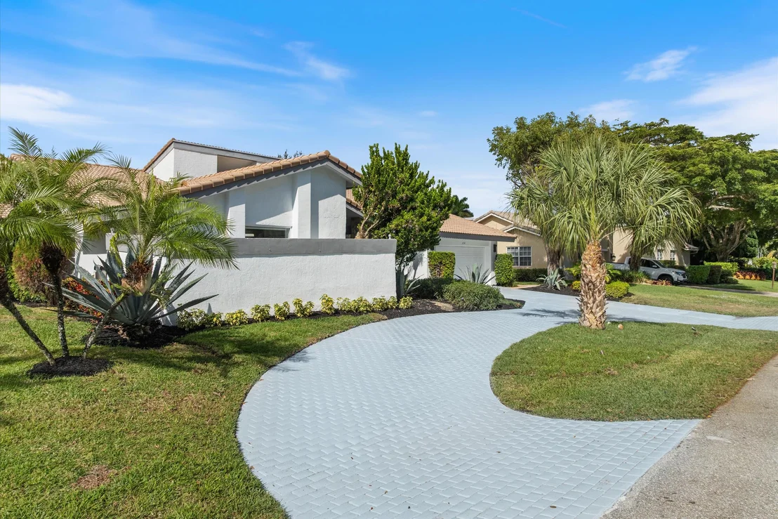 Photo of 654 Pine Lake Drive