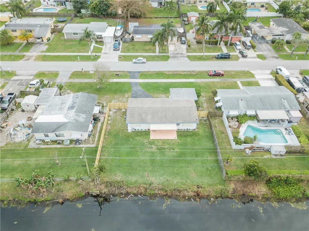 Photo of 328 Pinehurst Road