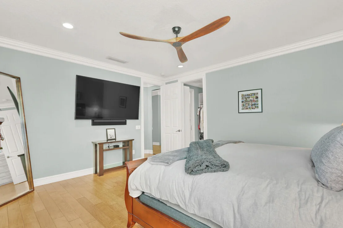 Photo of 238 Barbados Drive